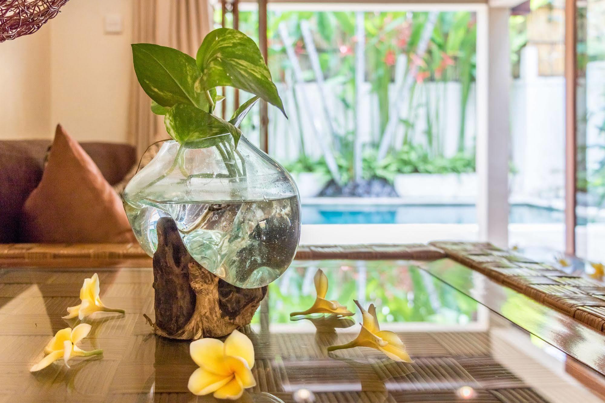 Villa Seriska Seminyak Εξωτερικό φωτογραφία