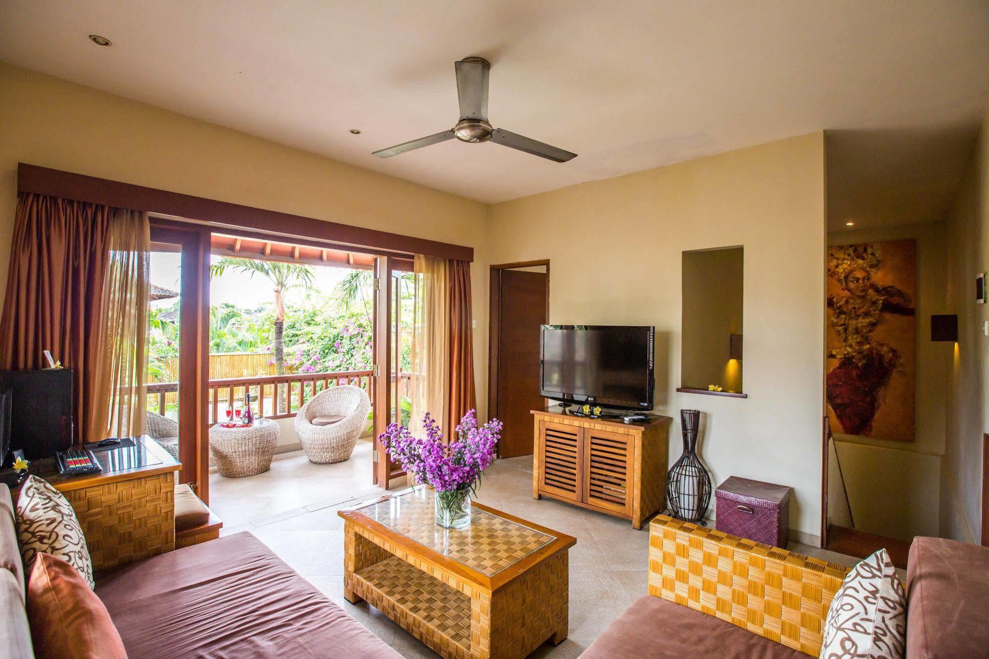 Villa Seriska Seminyak Εξωτερικό φωτογραφία