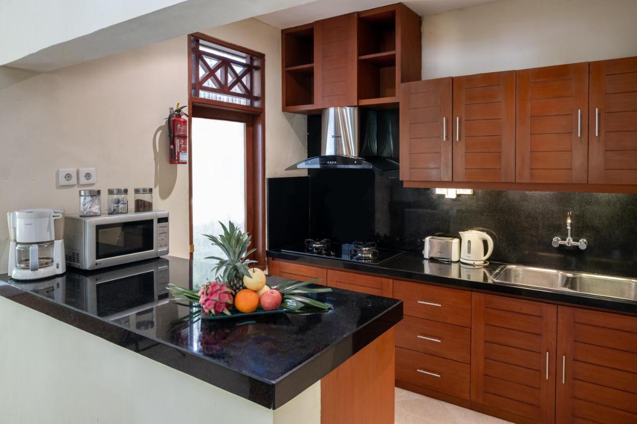 Villa Seriska Seminyak Εξωτερικό φωτογραφία